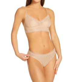 B.tempt'd By Wacoal Etched In Style Thong 979225 -Simone Perele Bikinis Shop b temptd by wacoal btmp01 979225 cs2