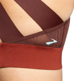 Brooks Drive Interlace Sports Bra 350082 -Simone Perele Bikinis Shop brooks movc01 350082 cs2