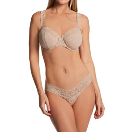 Hanky Panky Signature Lace Low Rise Thong 4911 -Simone Perele Bikinis Shop hanky panky hnk001 4911 cs2