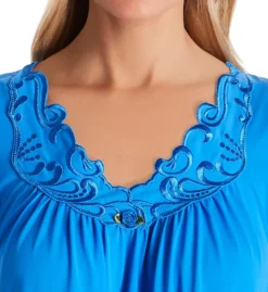 Shadowline Rosebud Nylon Tricot Short Sleeve 40 Inch Gown 36222 -Simone Perele Bikinis Shop shadowline shdw01 36222 cs1