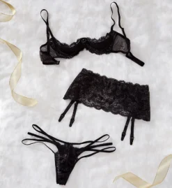 Shirley Of Hollywood Stretch Lace Garterbelt 20146 -Simone Perele Bikinis Shop shirley of hollywood shir01 20146 cs3